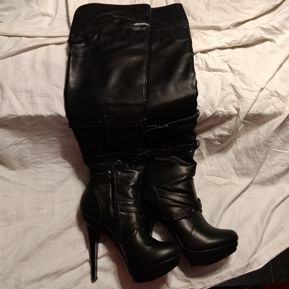 Shoe Republic LA leather boots